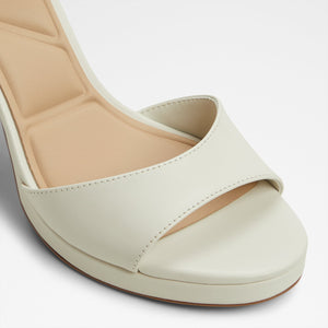 Gracious / Heeled Sandals