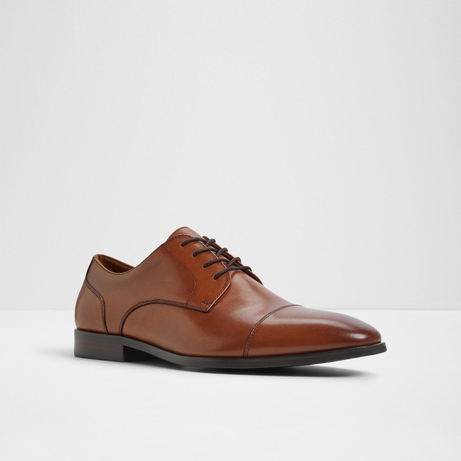 Gregorio / Lace Ups