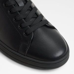 Grit / Sneakers