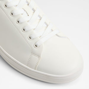 Grit / Sneakers