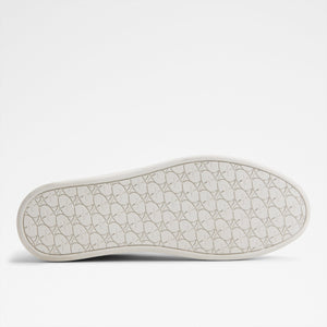 Grit / Sneakers