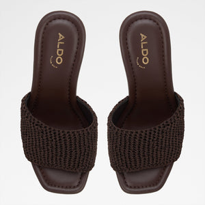 Grounded / Wedge Sandals