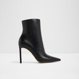 Guavaberry / Ankle Boots