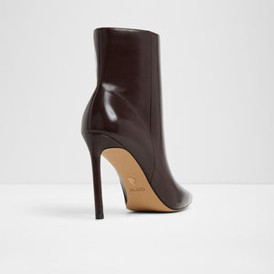 Guavaberry / Ankle Boots