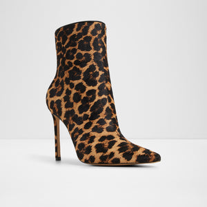 Guavaberry / Ankle Boots