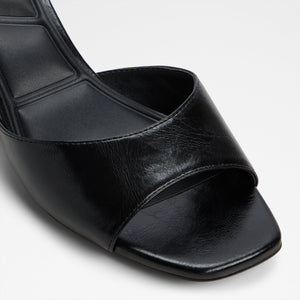 Haeden / Heeled Sandals