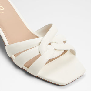 Hanne / Heeled Sandals