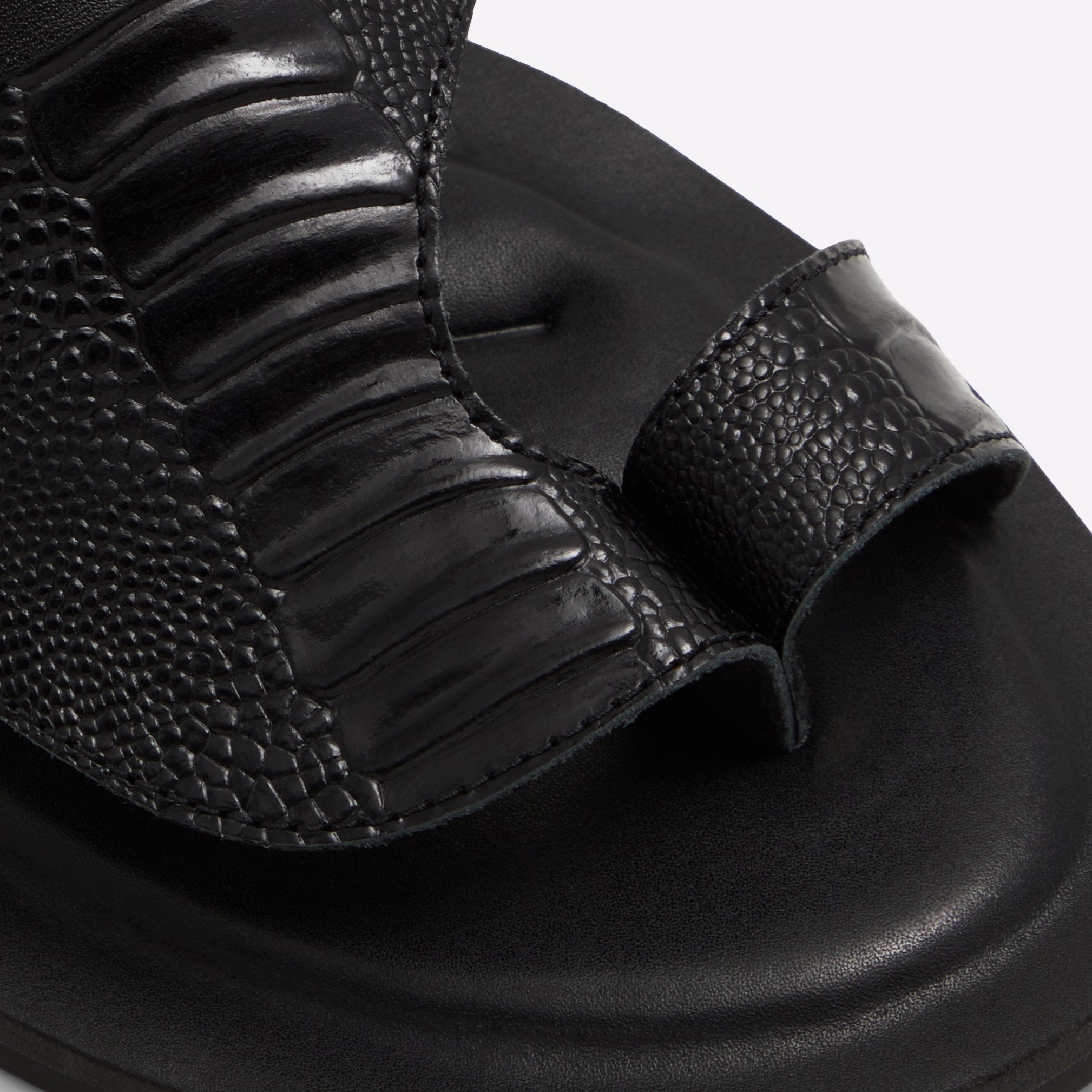 Haorin / Flat Sandals