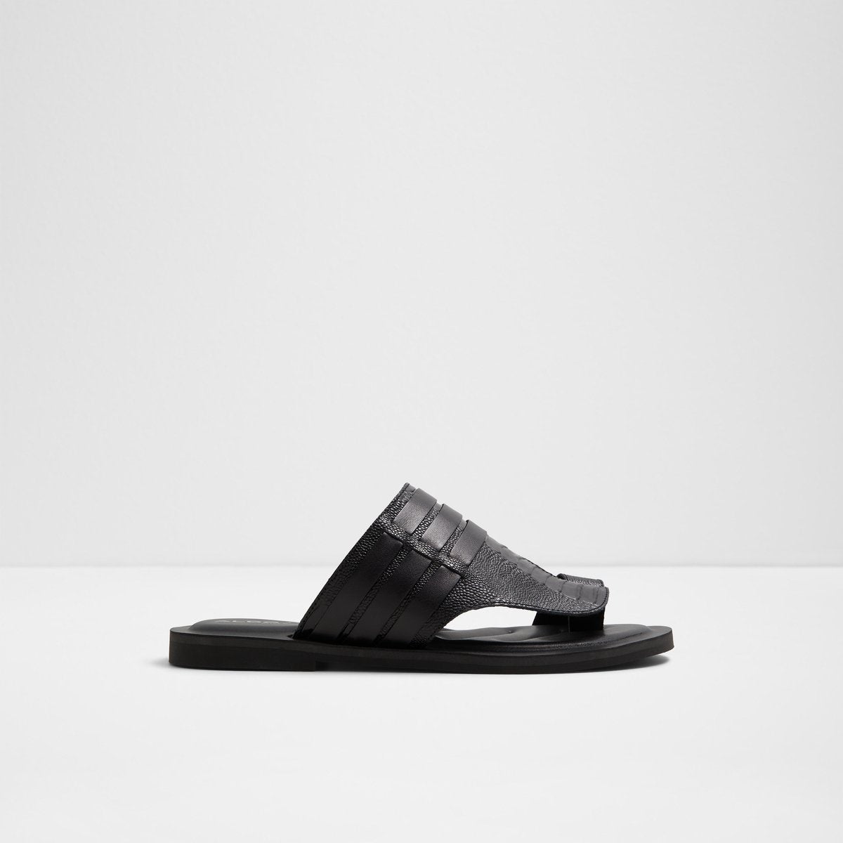 Haorin / Flat Sandals