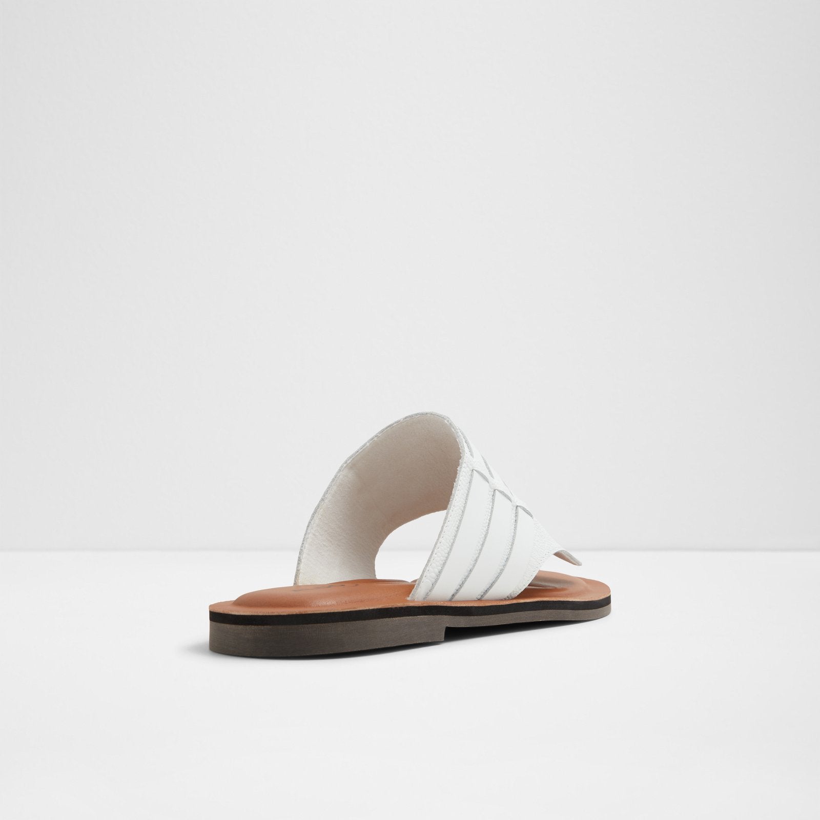 Haorin / Flat Sandals
