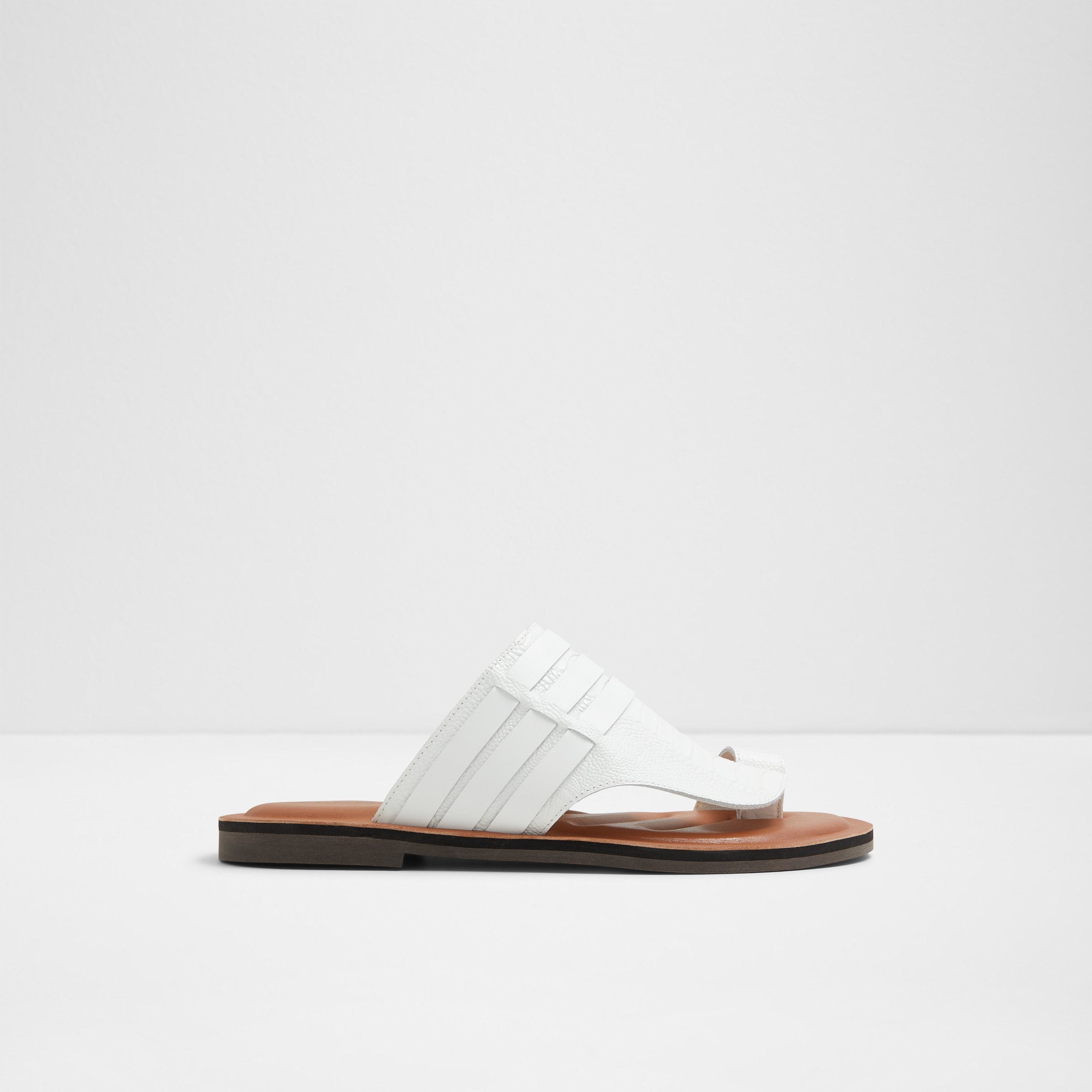 Haorin / Flat Sandals