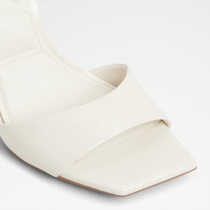 Harmonious / Heeled Sandals