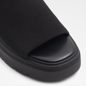 Harrietta / Heeled Sandals