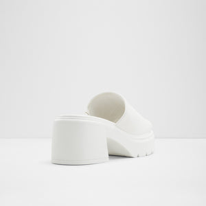 Harrietta / Heeled Sandals