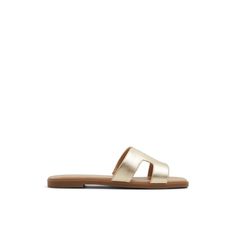 Haylee / Flat Sandals
