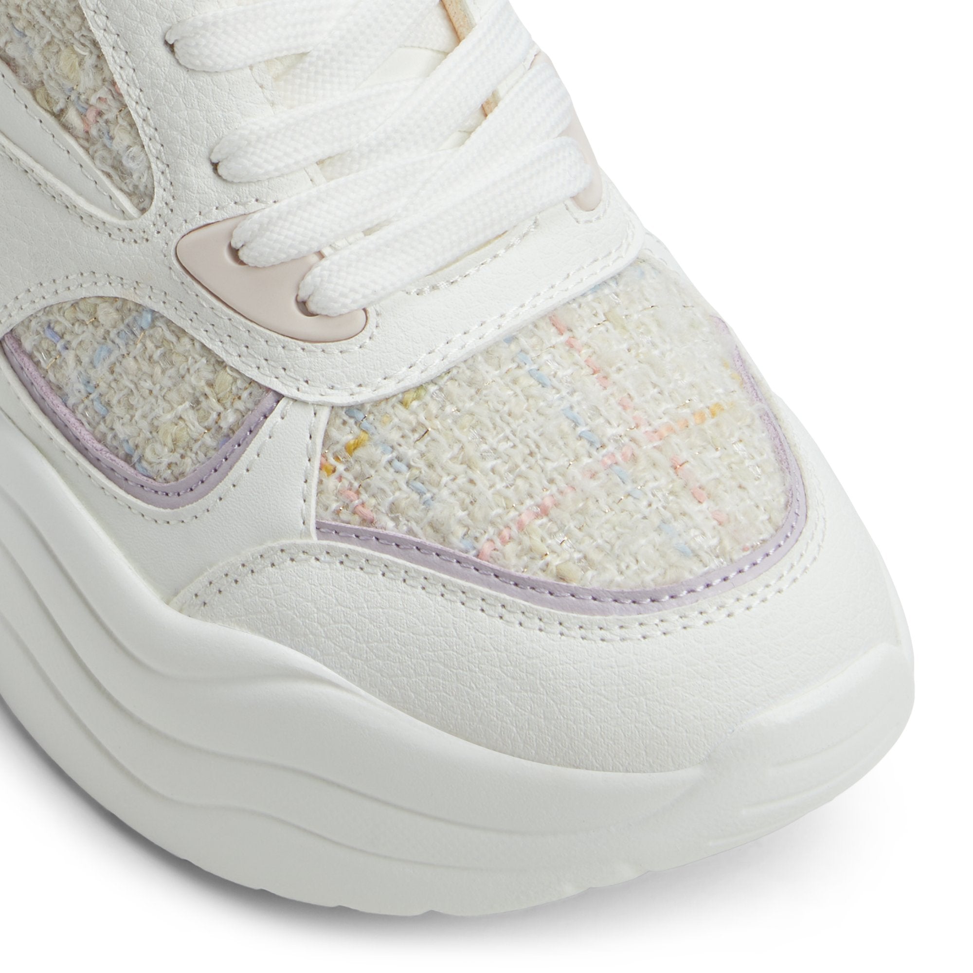 Helynne  /  Sneakers