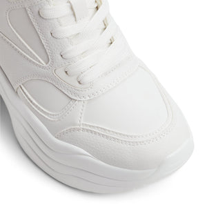 Helynne  /  Sneakers