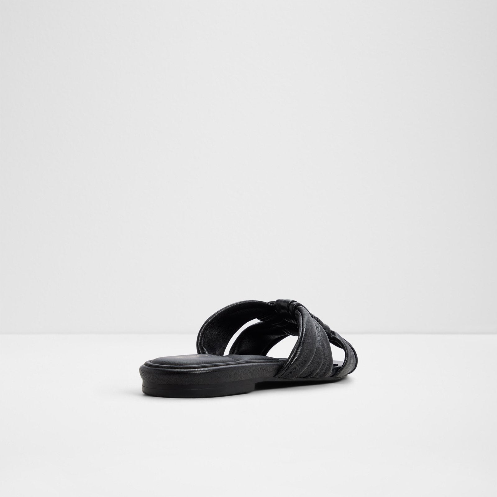 Henrielle-In / Flat Sandals