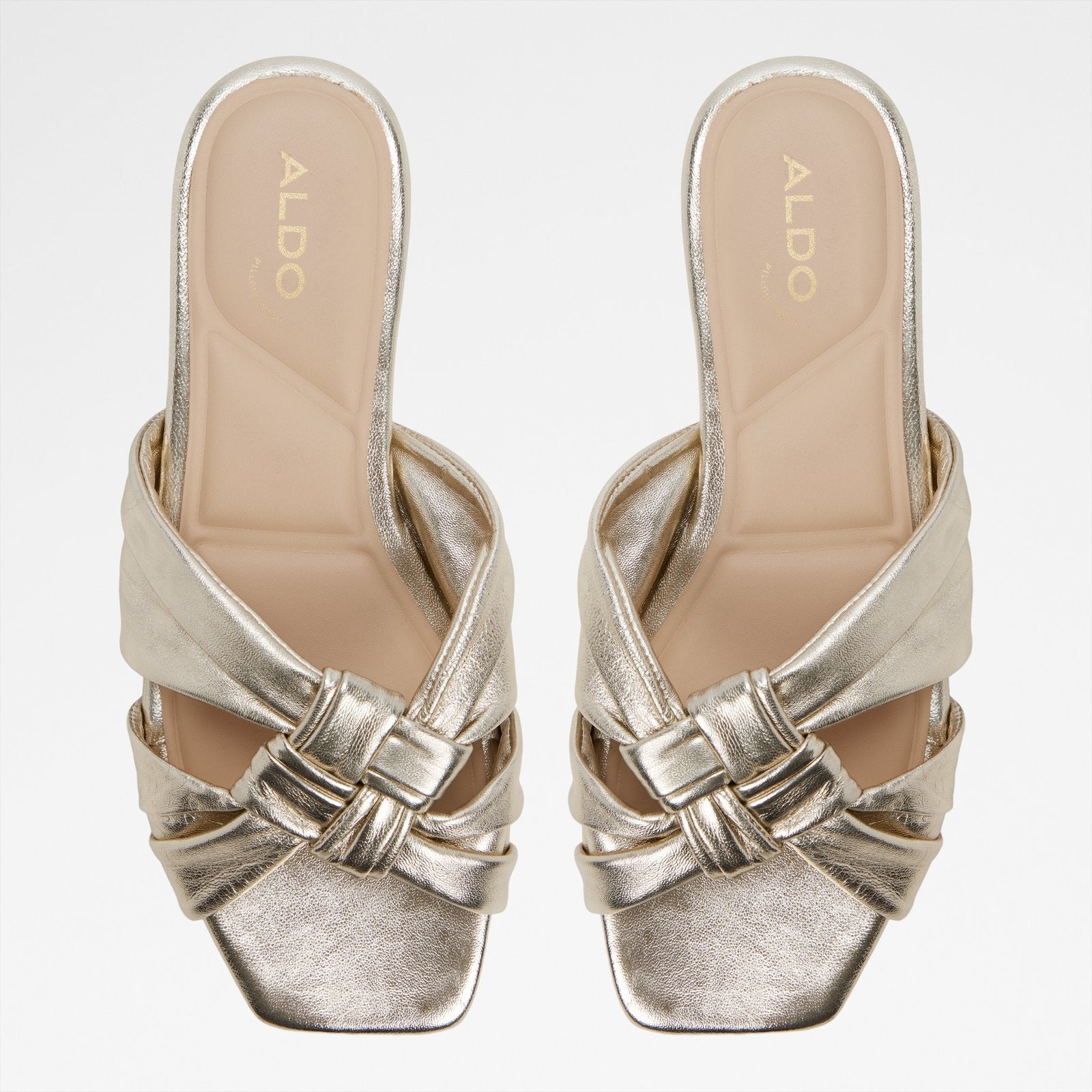 Henrielle-In / Flat Sandals