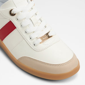 Hestia / Sneakers