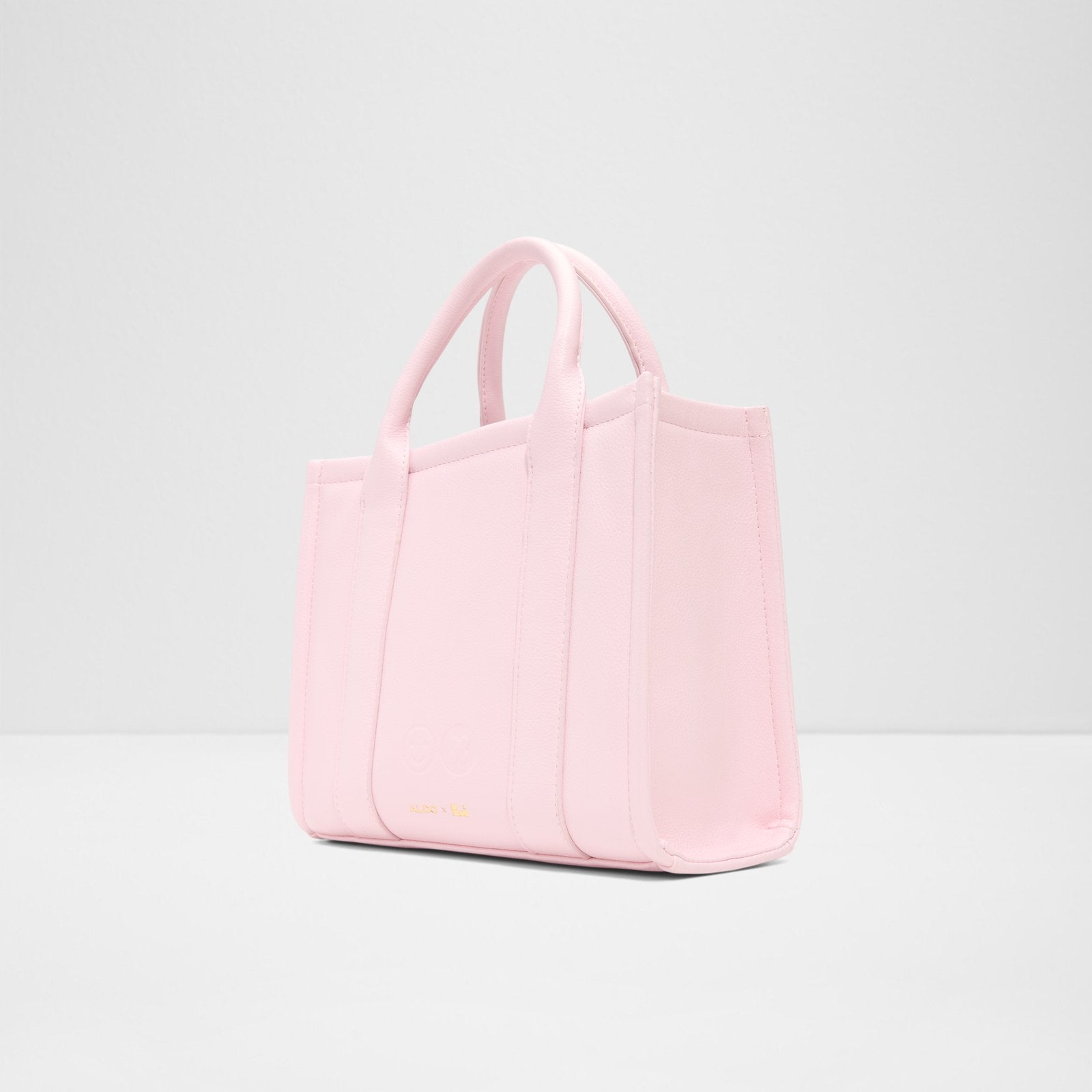 Hypertmc04 / Satchel