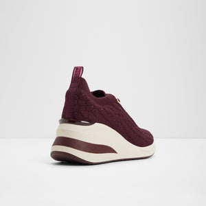 Iboni / Wedge Sneakers