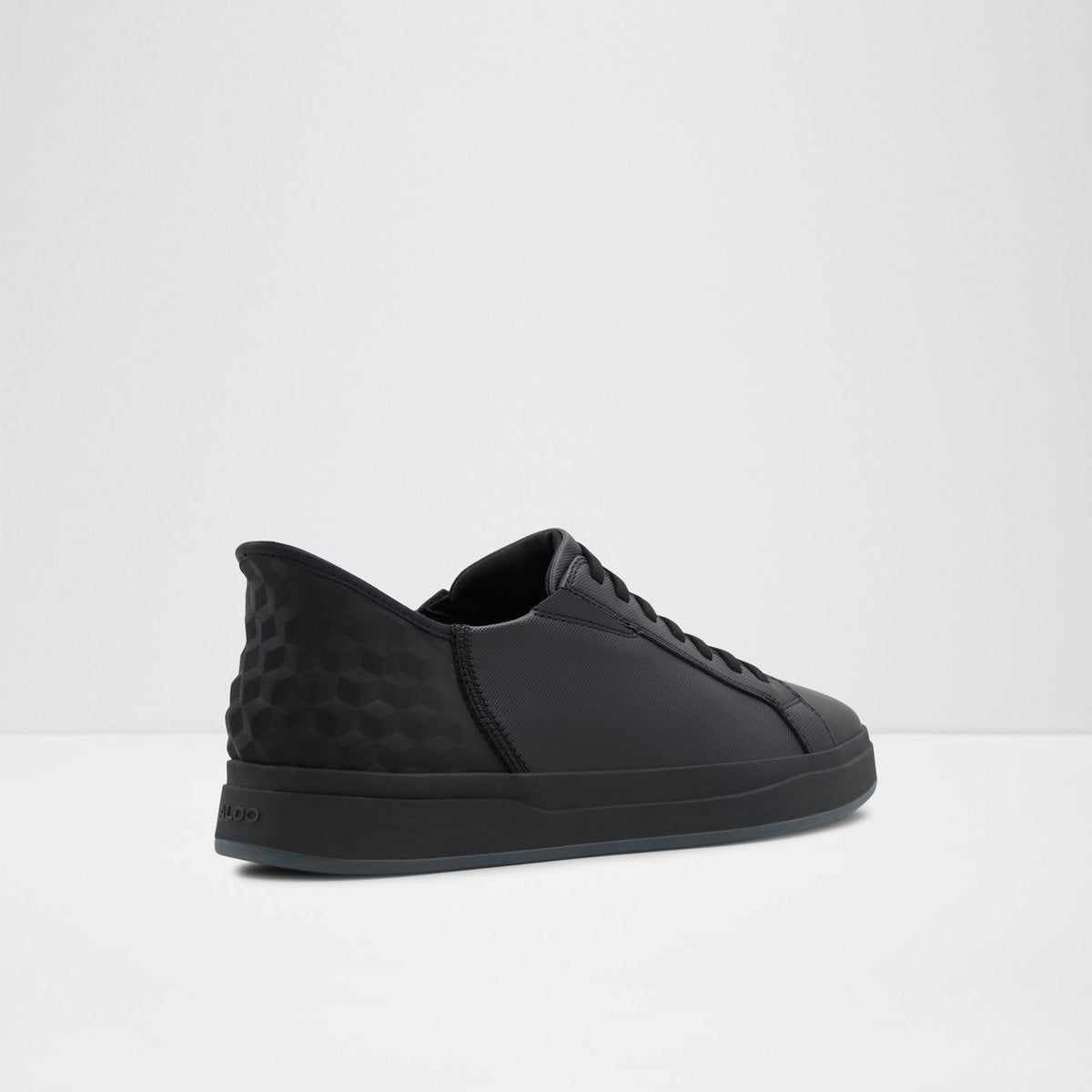 Invictus / Sneakers Men Shoes - Black - ALDO KSA