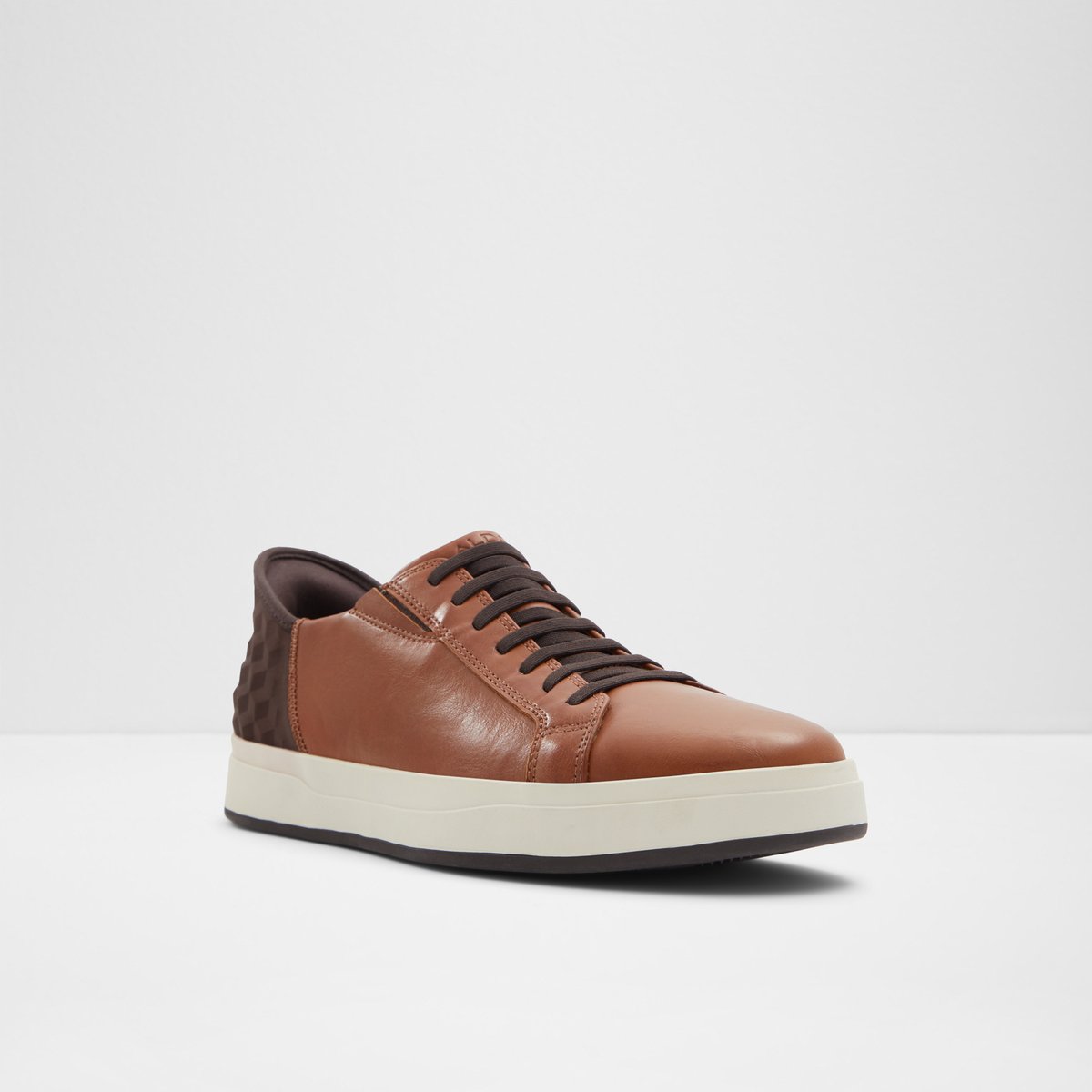 Invictus / Sneakers Men Shoes - Cognac - ALDO KSA