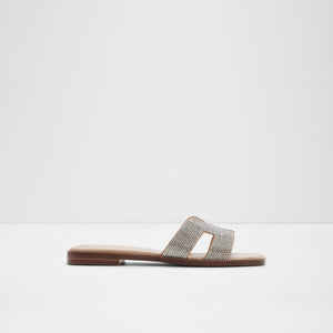 Itsandal / Flat Sandals