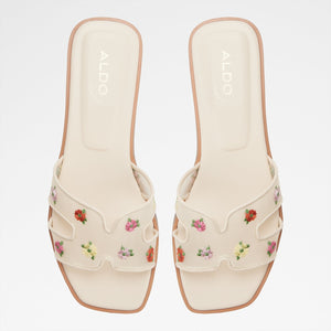 Itsandal / Flat Sandals