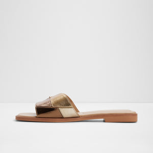 Itsandalmix / Flat Sandals
