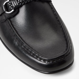 Ivor-In / Slip Ons