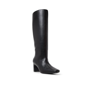 Izadoraa / Knee-High Boots