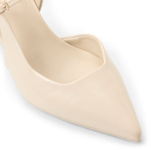 Izzi \ Heeled Shoes