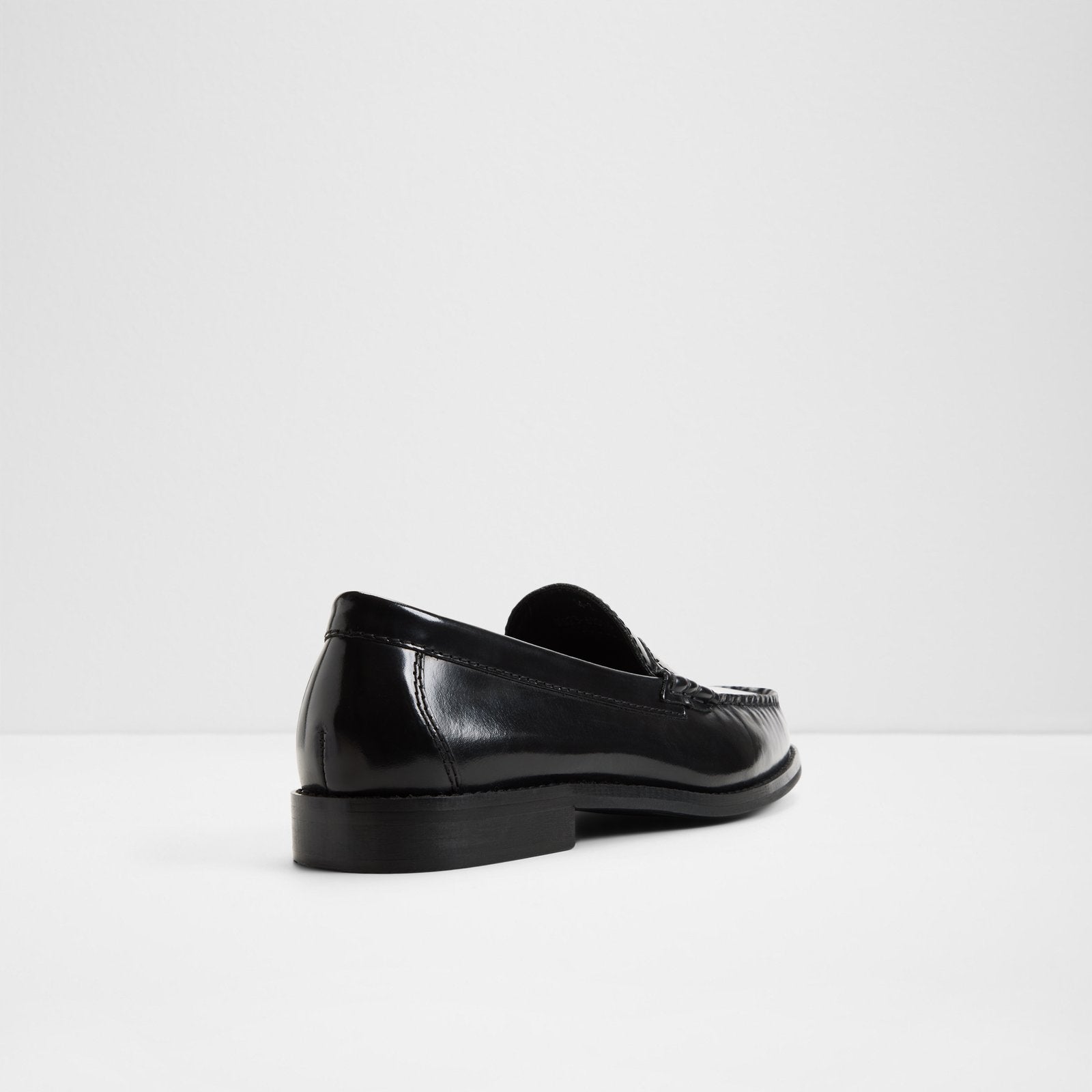 Jarey \ Loafers