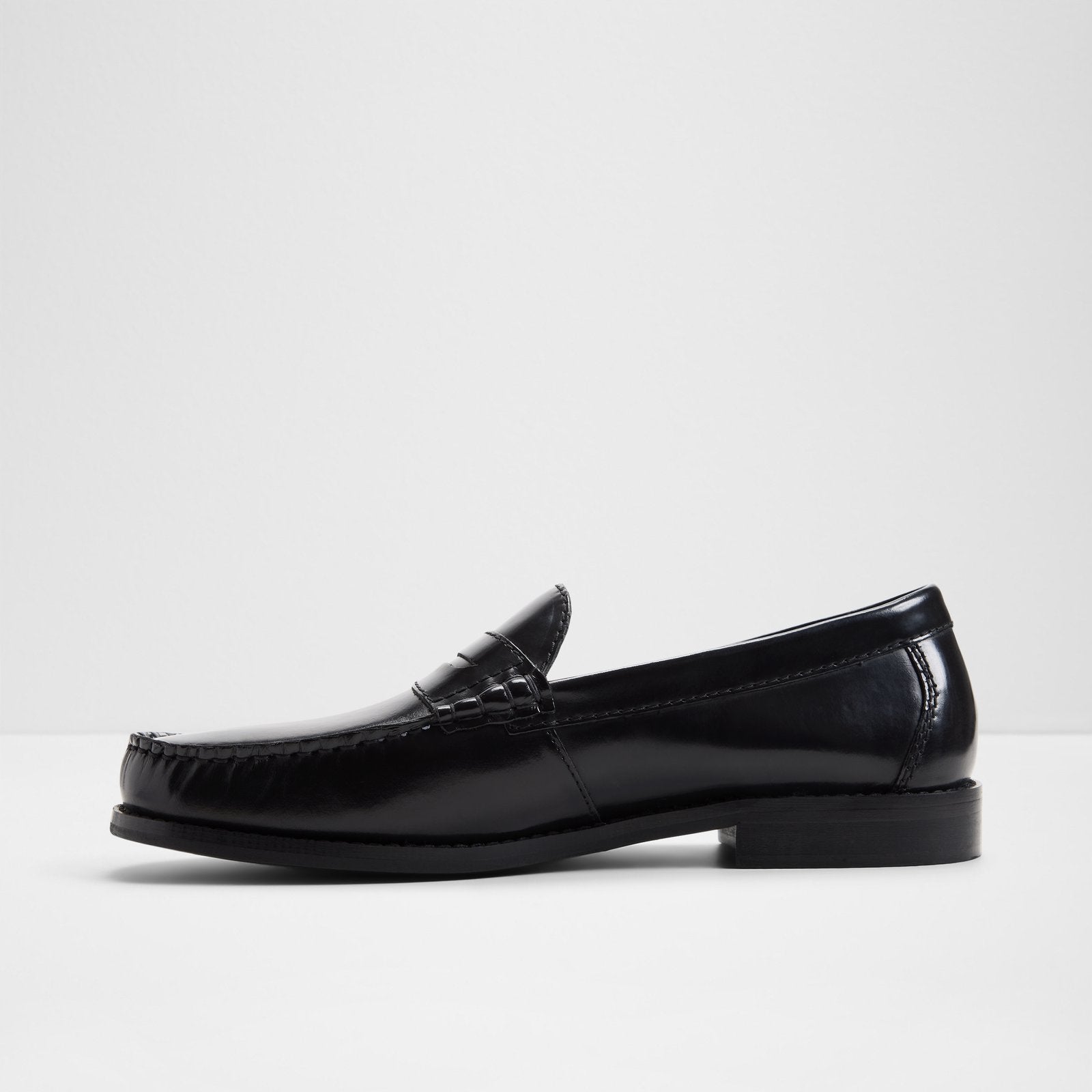 Jarey \ Loafers