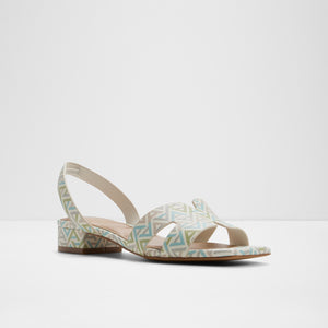 Javamannon / Heeled Sandals