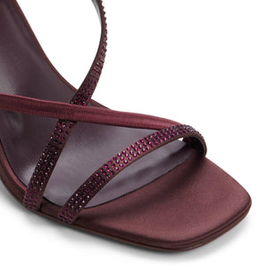 Jayaa / Heeled Sandals