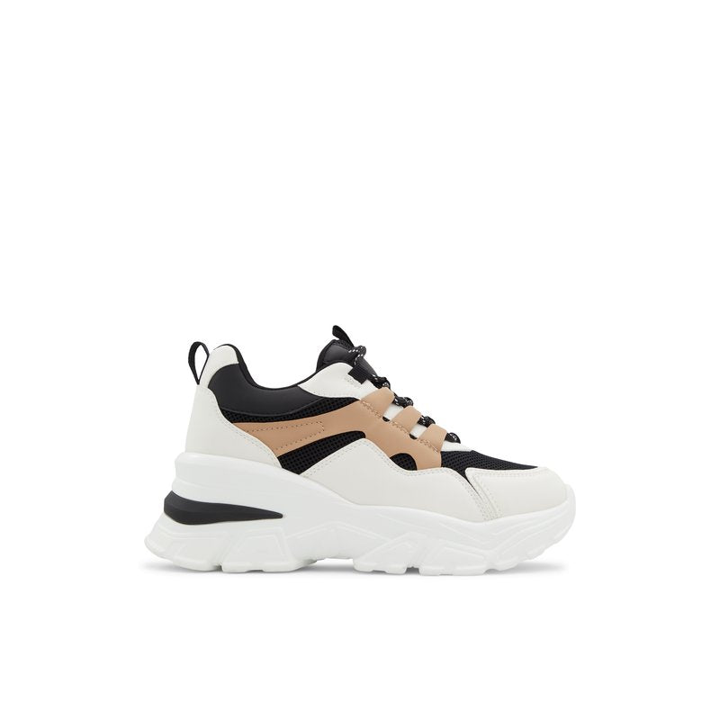 Jennaa / Sneakers
