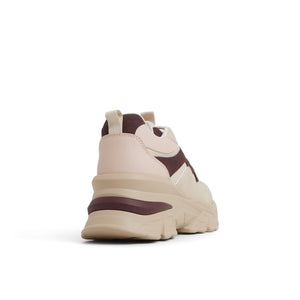 Jennaa / Sneakers