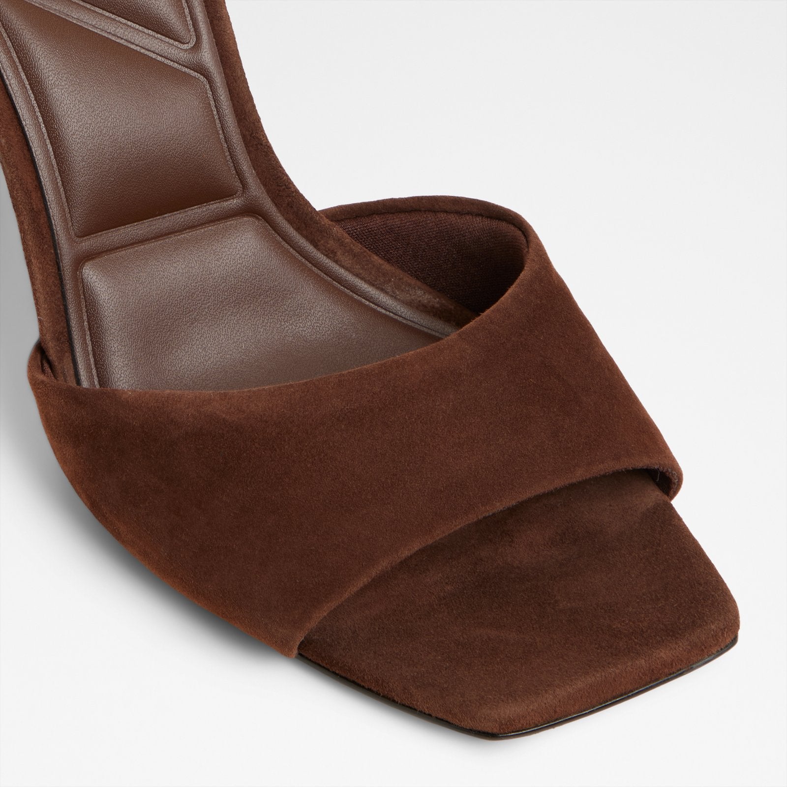 Jennifer / Heeled Sandals