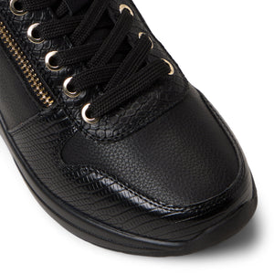 Jocelinne / Sneakers