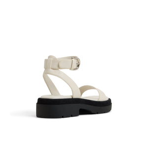 Joellle / Flat Sandals