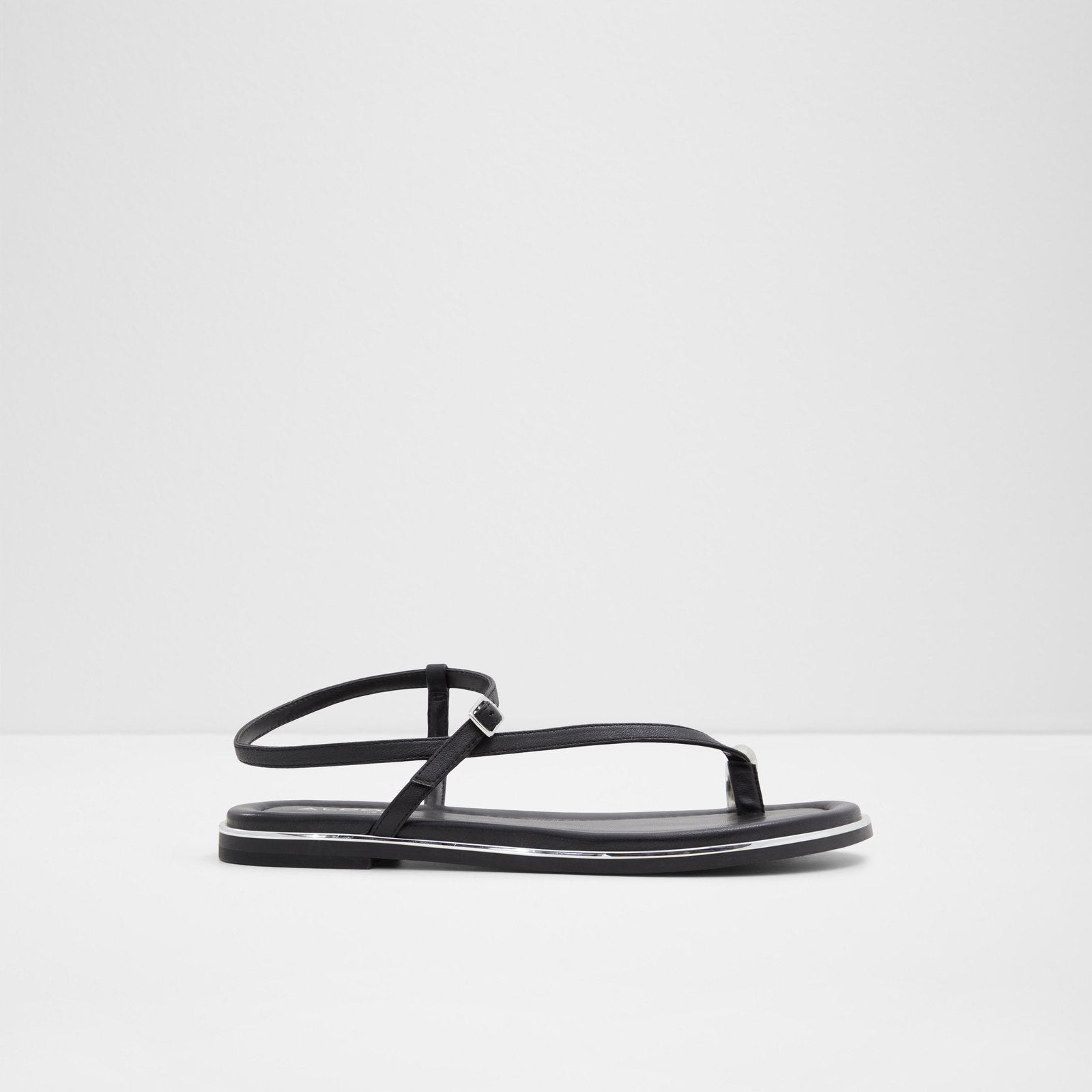 Jomali / Flat Sandals