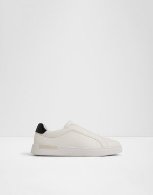 Jona / Sneakers