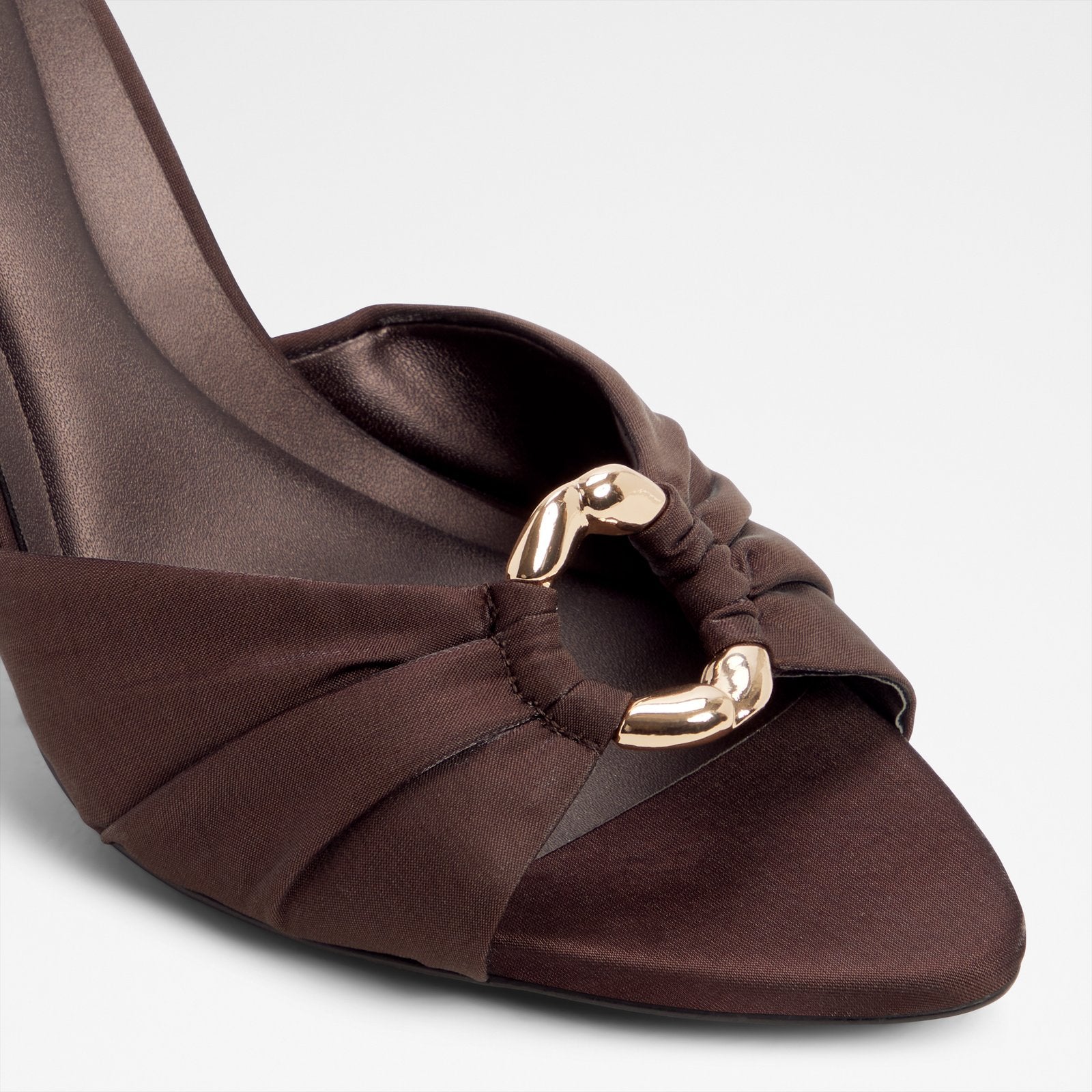 Journee / Heeled Sandals