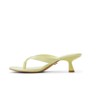 Jump / Heeled Sandals