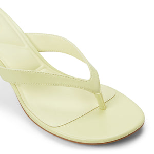 Jump / Heeled Sandals