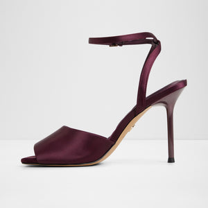 Kaiasien / Heeled Sandals