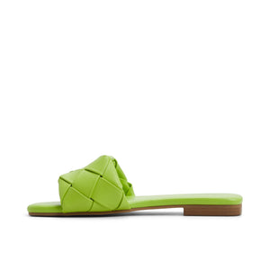 Kalia  /  Flat Sandals